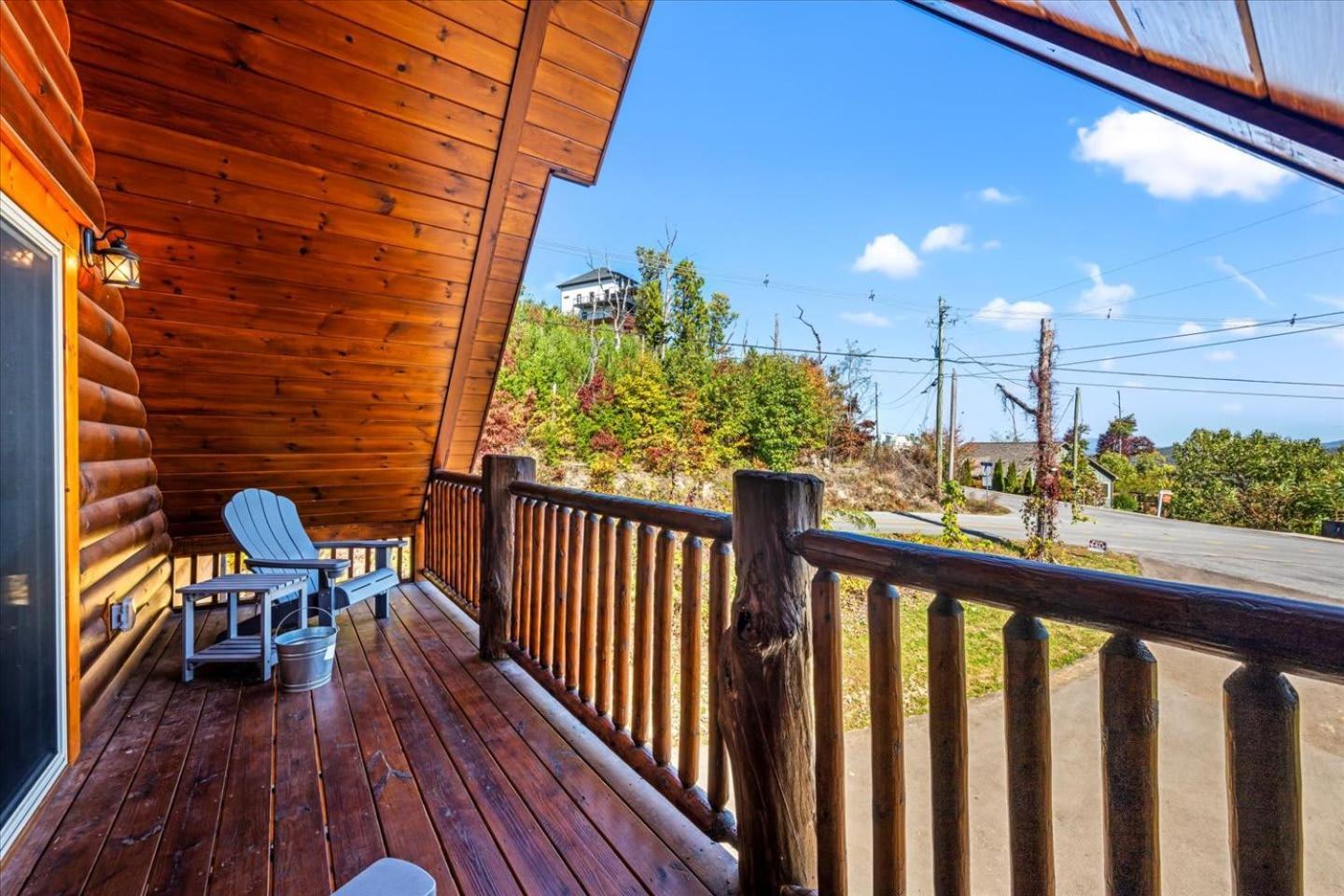 Indoor Pool, Volleyball Beach, Mountain View, Luxury 개틀린버그 외부 사진